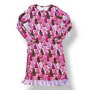 Velveteen by Bunny Knots | Ruffled Bamboo Christmas Nightgown (8)